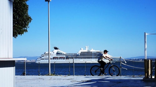 Lapa garden I@ Pool /  Balcony / Elevator / AC 54 Hansi Home