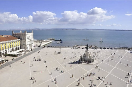 Elegant Baixa @ Rooftop terrace with stunning view 36 Hansi Home