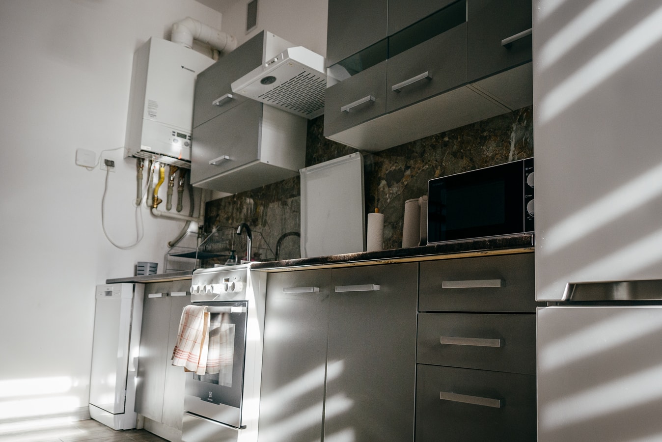 Wolczanska 222 3 Bedroom Apartment Parking gallery image 3