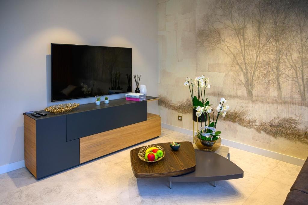 Pietryna Apartments - Private Sauna & Jacuzzi - Centrum, Piotrkowska 103B gallery image 25