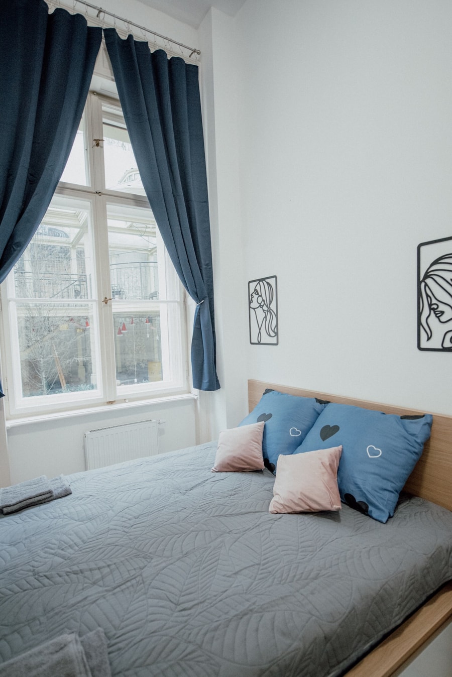 Piotrkowska 77 4 separete Bedrooms 4 osobne pokoje z osobna łazienką i kuchnią na korytarzu gallery image 2