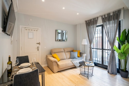 I. Apt. en Rafael de Riego – Ideal para Parejas!