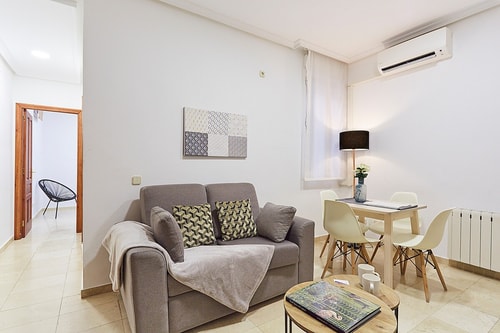 XIX. Apt. en GRAN VÍA – Ideal para Familias!