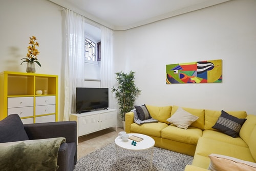 Apt. on Plaza de Oriente – Perfect for Families!