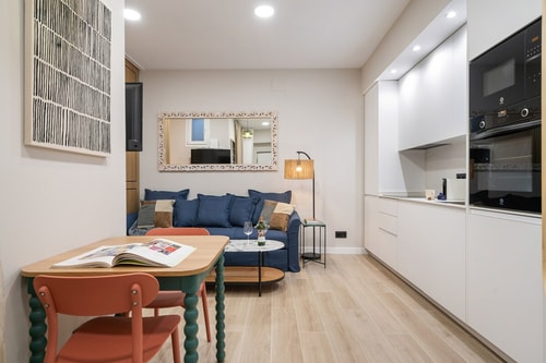 Apt. INT en BARCO Malasaña – Ideal para parejas!