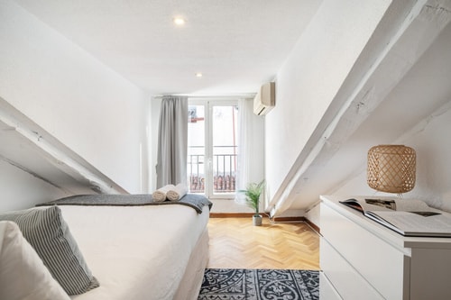 Apt. en Coloreros con balcón – Ideal para Parejas!