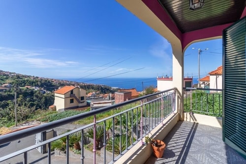 Mountain Retreat in Calheta