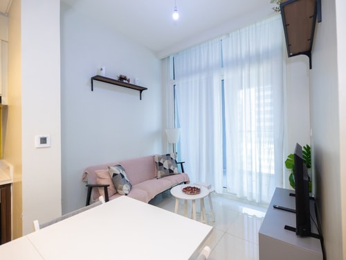 Stunning 1 BR in Business Bay Dubai