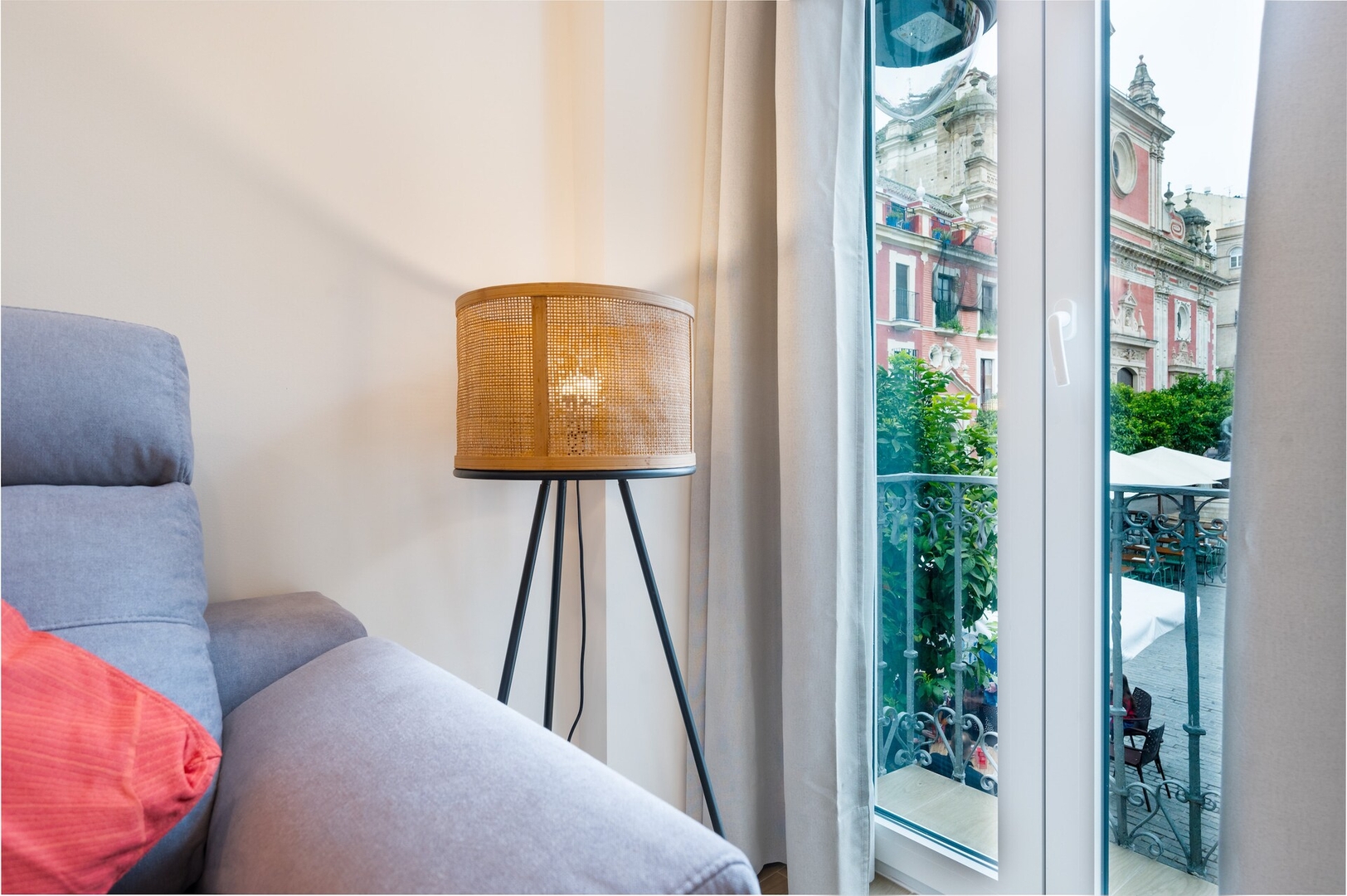 Fantástico (1H+1B) Plaza del Salvador 8 Luxme - Apartamentos vacacionales a tu medida