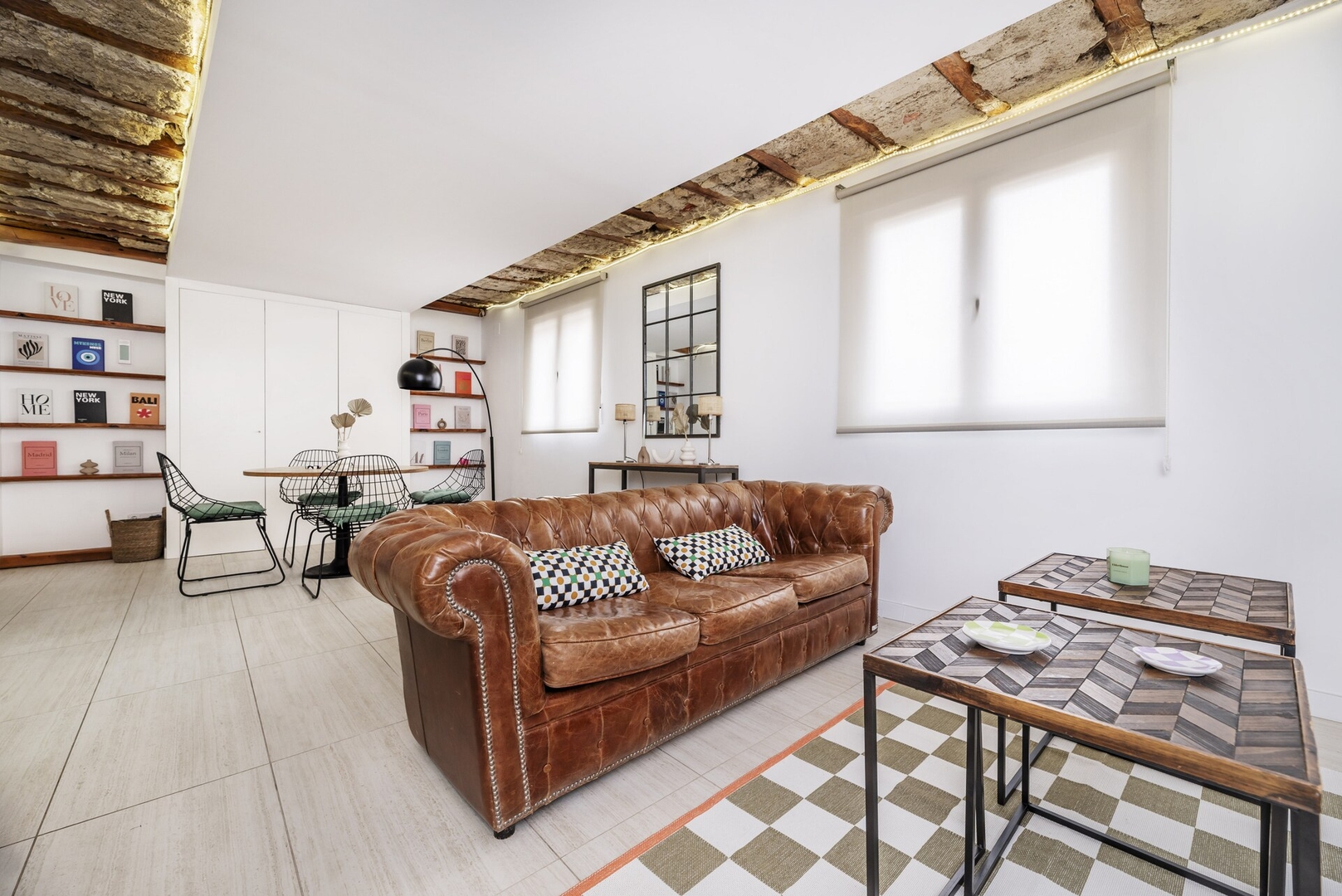 Espectacular Ático en Malasaña (1H+1B) 1 Luxme - Apartamentos vacacionales a tu medida
