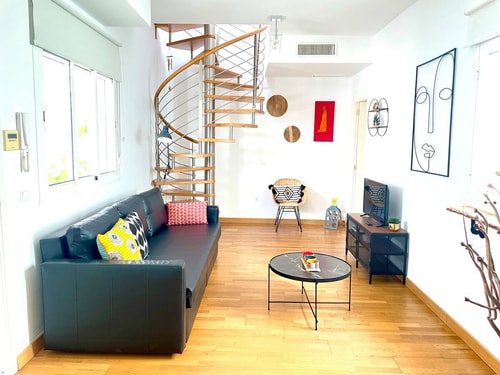 Duplex en Mercado calle Feria