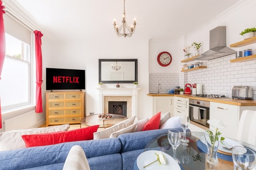 Stylish Home w/ Rare Garden by Regent’s Park