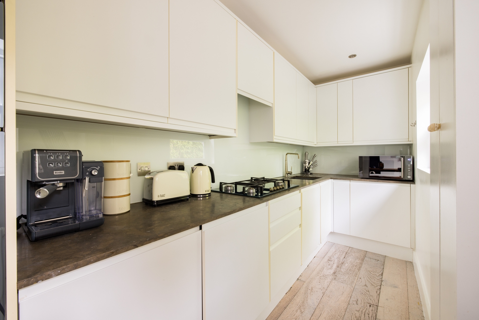 Bright Apartment · Wembley Park photo 8