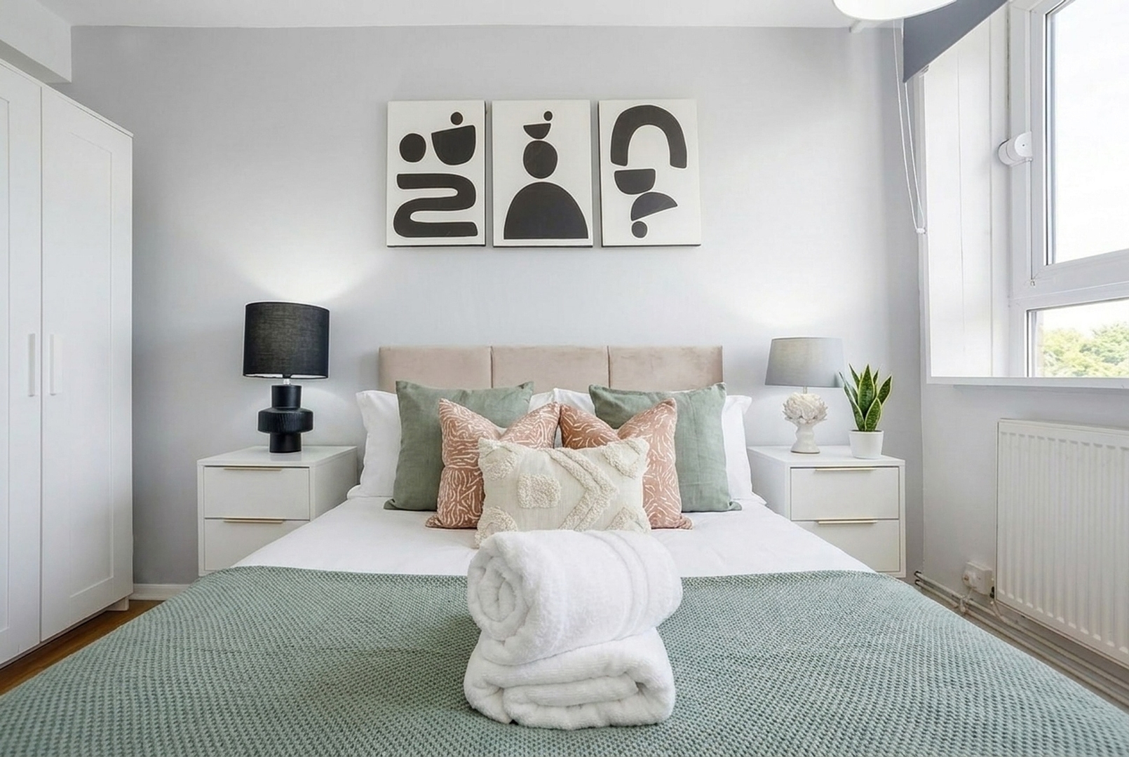 Bright 2-Bed · Bermondsey photo 8