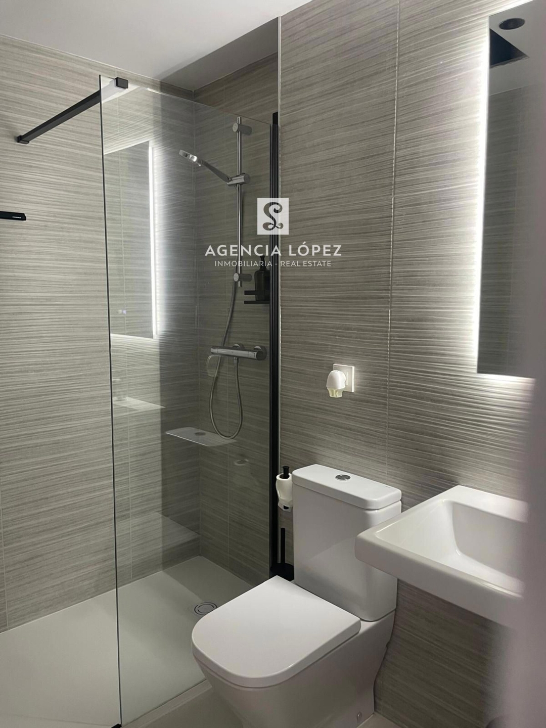 Alo Lazaga Exclusive Beach 41 ALO - Rent Estepona