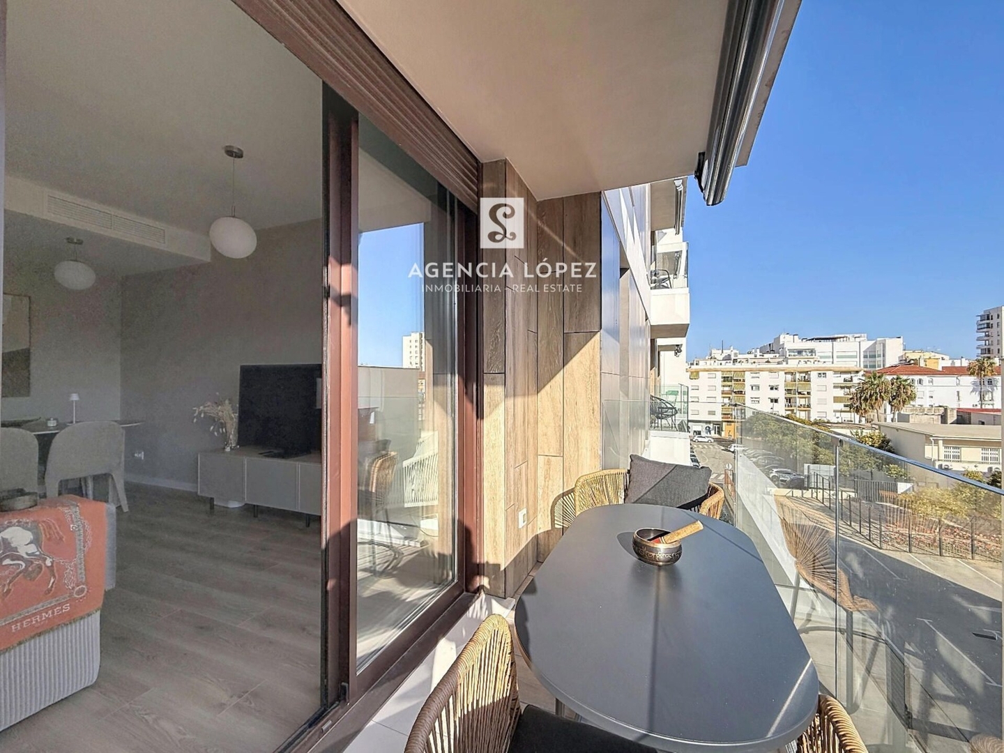 Alo Lazaga Zen 8 ALO - Rent Estepona