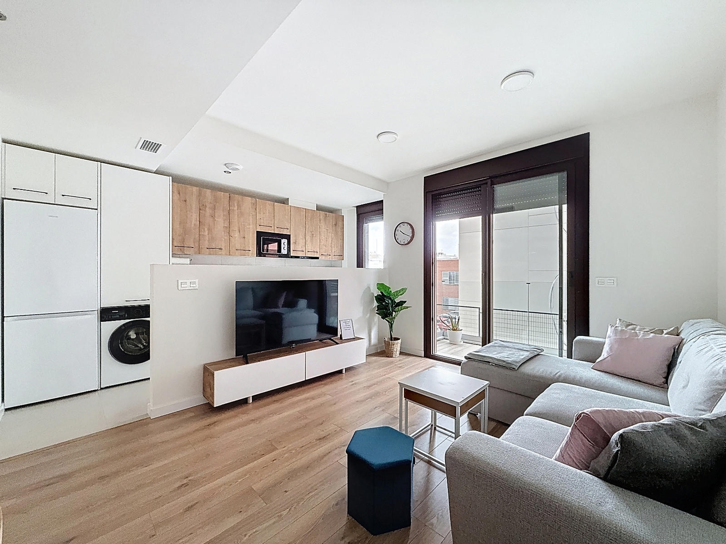 Alo Lazaga  Relax 18 Estepona Homes