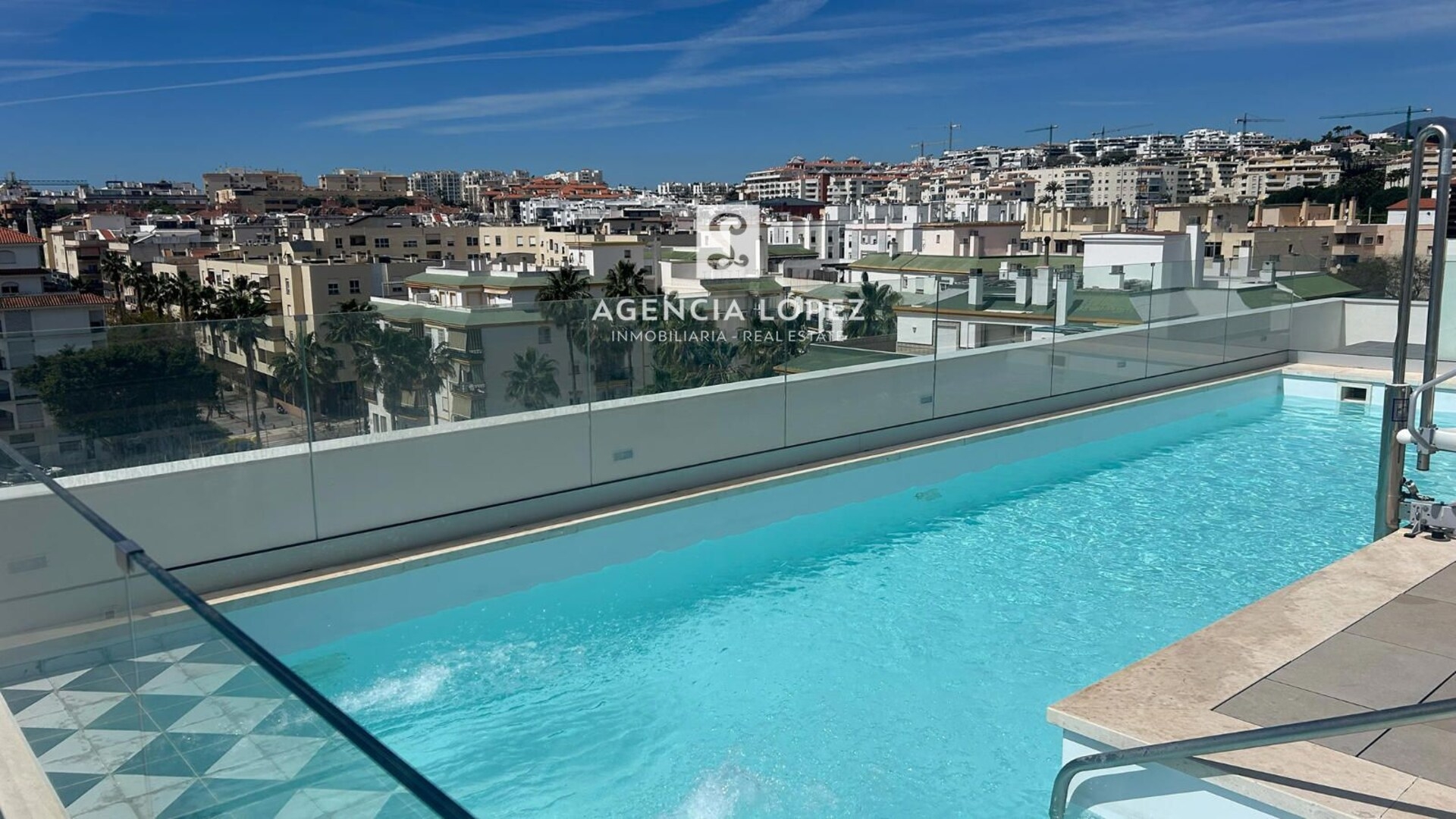 Alo Lazaga Exclusive Beach 26 ALO - Rent Estepona
