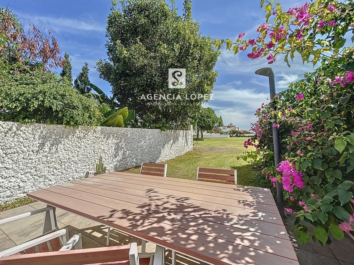 BAHIA DORADA OLIMPIA · Alo Home by the sea 6 ALO - Rent Estepona