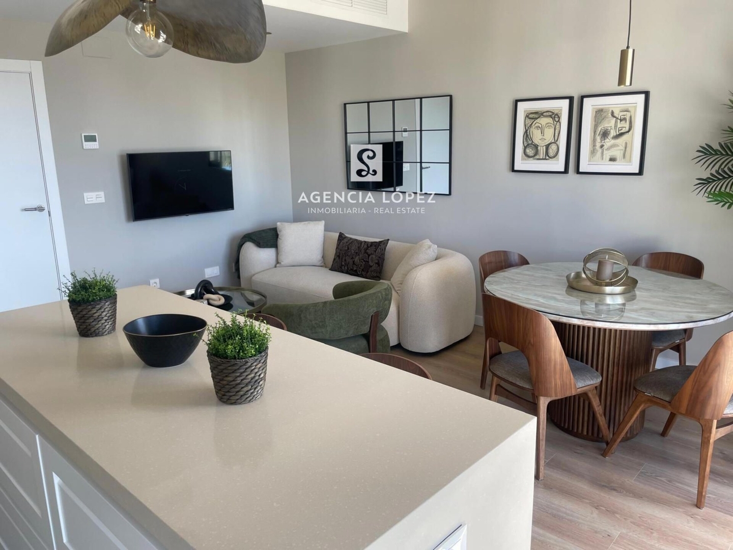 Alo Lazaga Exclusive Beach 40 ALO - Rent Estepona