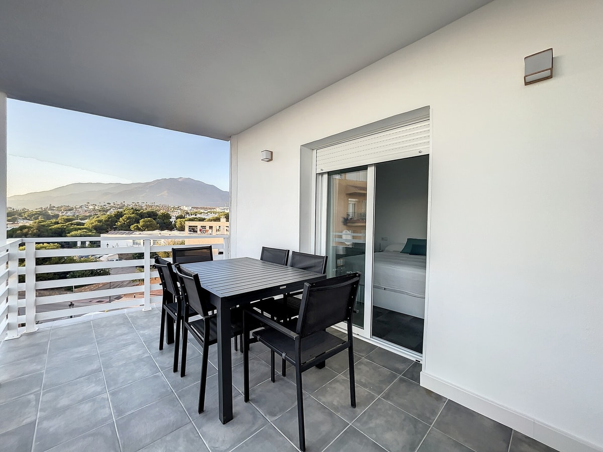 Kai Alde · Alo Vista al mar Apartment 3 ALO - Rent Estepona