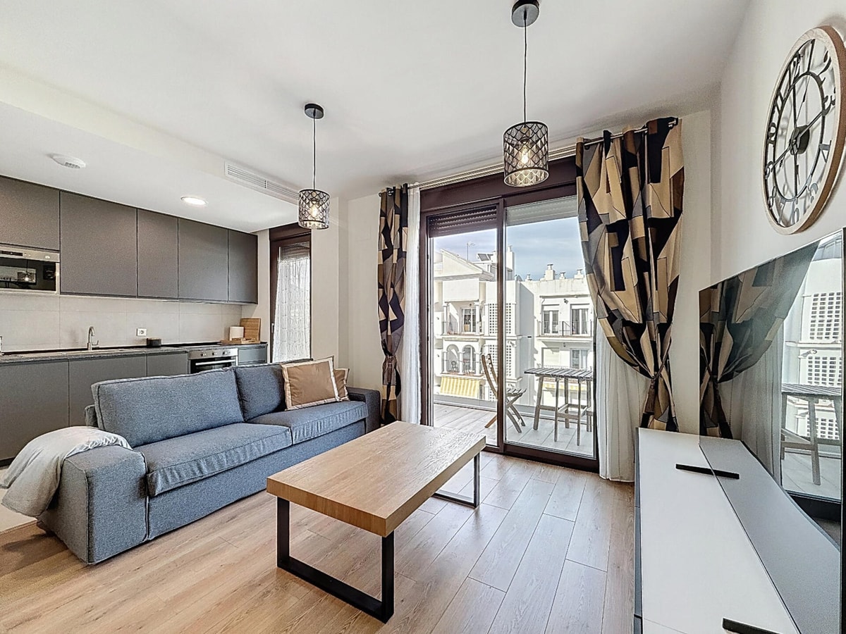 Alo Lazaga Elegance 32 ALO - Rent Estepona