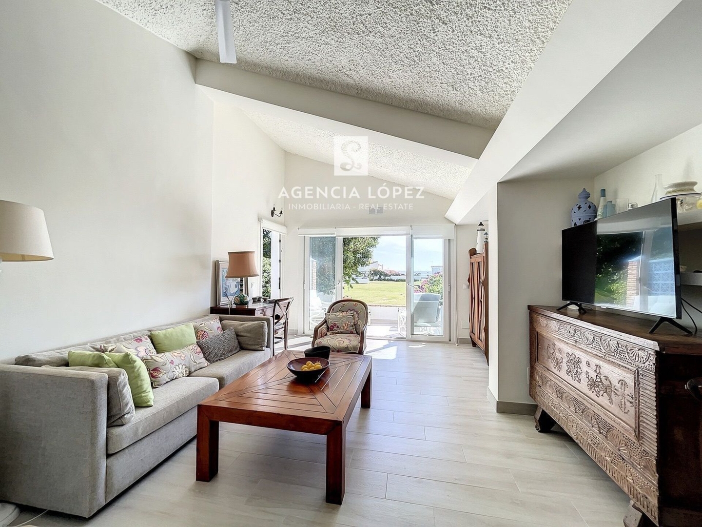 Alo Home by the sea 15 Estepona Homes