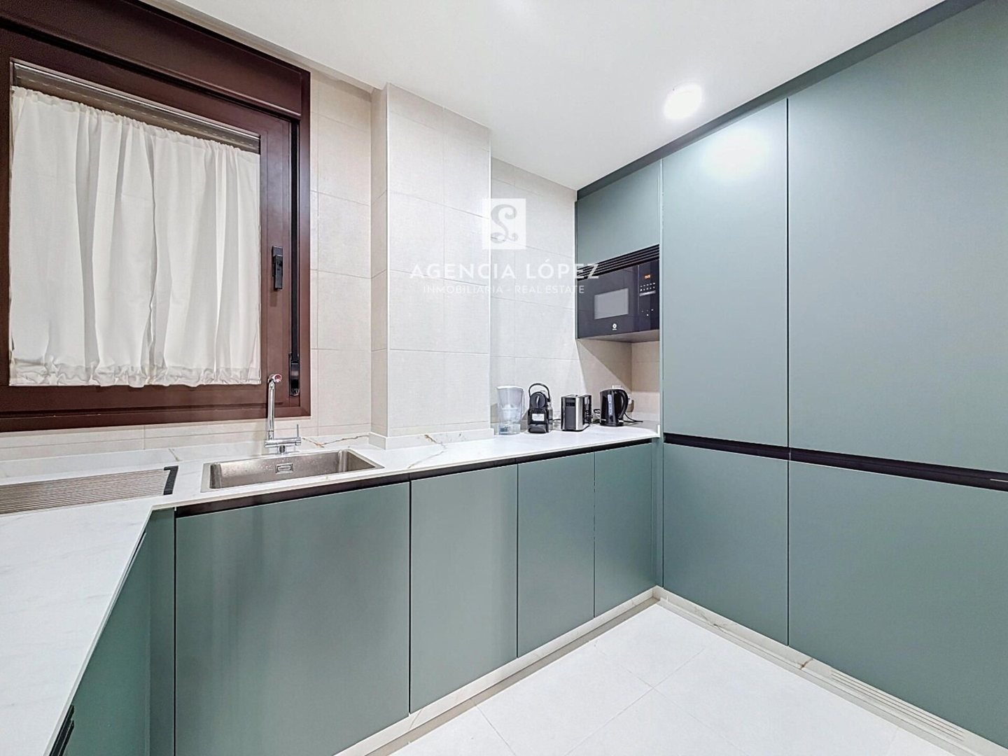 Alo Lazaga Marene 8 ALO - Rent Estepona