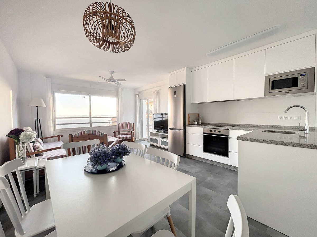 Kai Alde · Alo Vista al mar Apartment 6 ALO - Rent Estepona