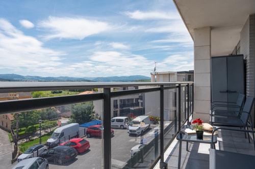 Moderno apartamento en Cudón 10 Estandar 24