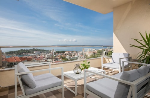 Sea View Apartment Dammi  with free parking A8