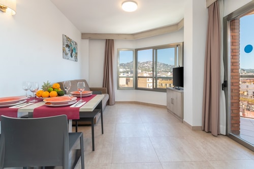 Moderno Apartamento con Vistas al Mar Alfamar Homes