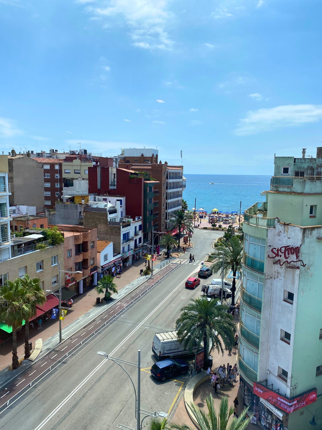 Modern Studio Room with Sea Views 15 Alfamar Homes