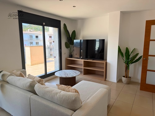 Apartamento con Terraza & Piscina 5 Alfamarhomes.com