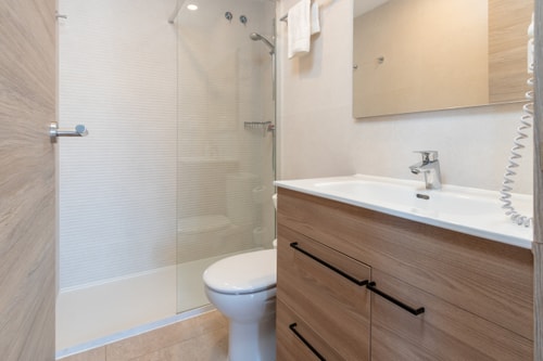 Moderno Apartamento con Vistas al Mar 7 Alfamarhomes.com