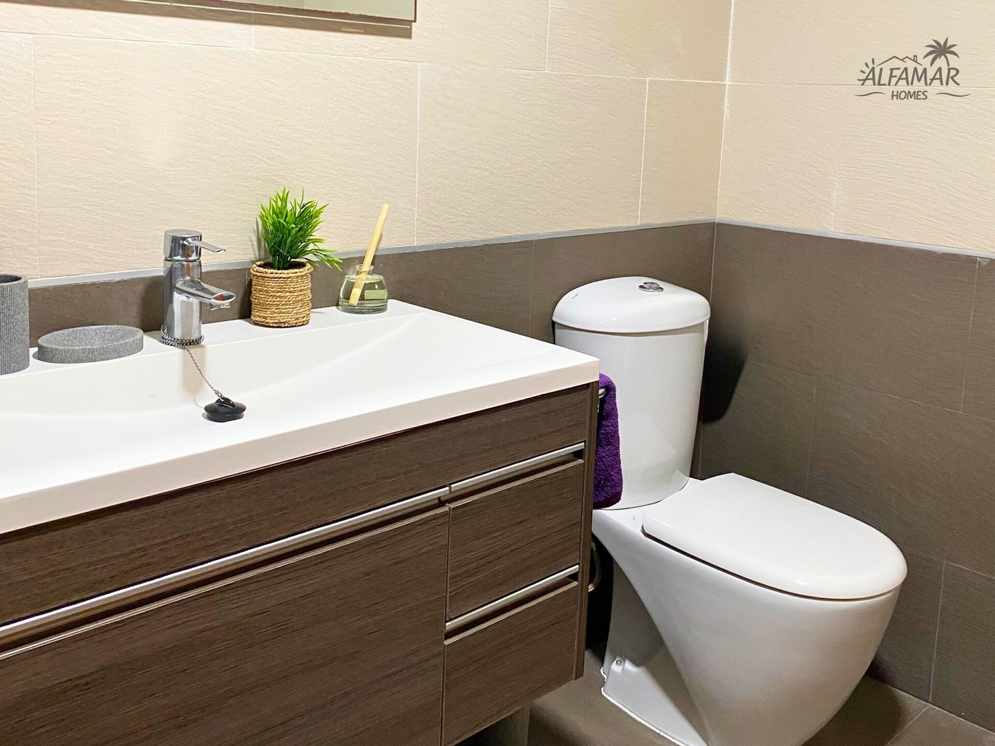 Nagomi Suite - Apartamento con Parking y Piscina 8 Alfamar Homes