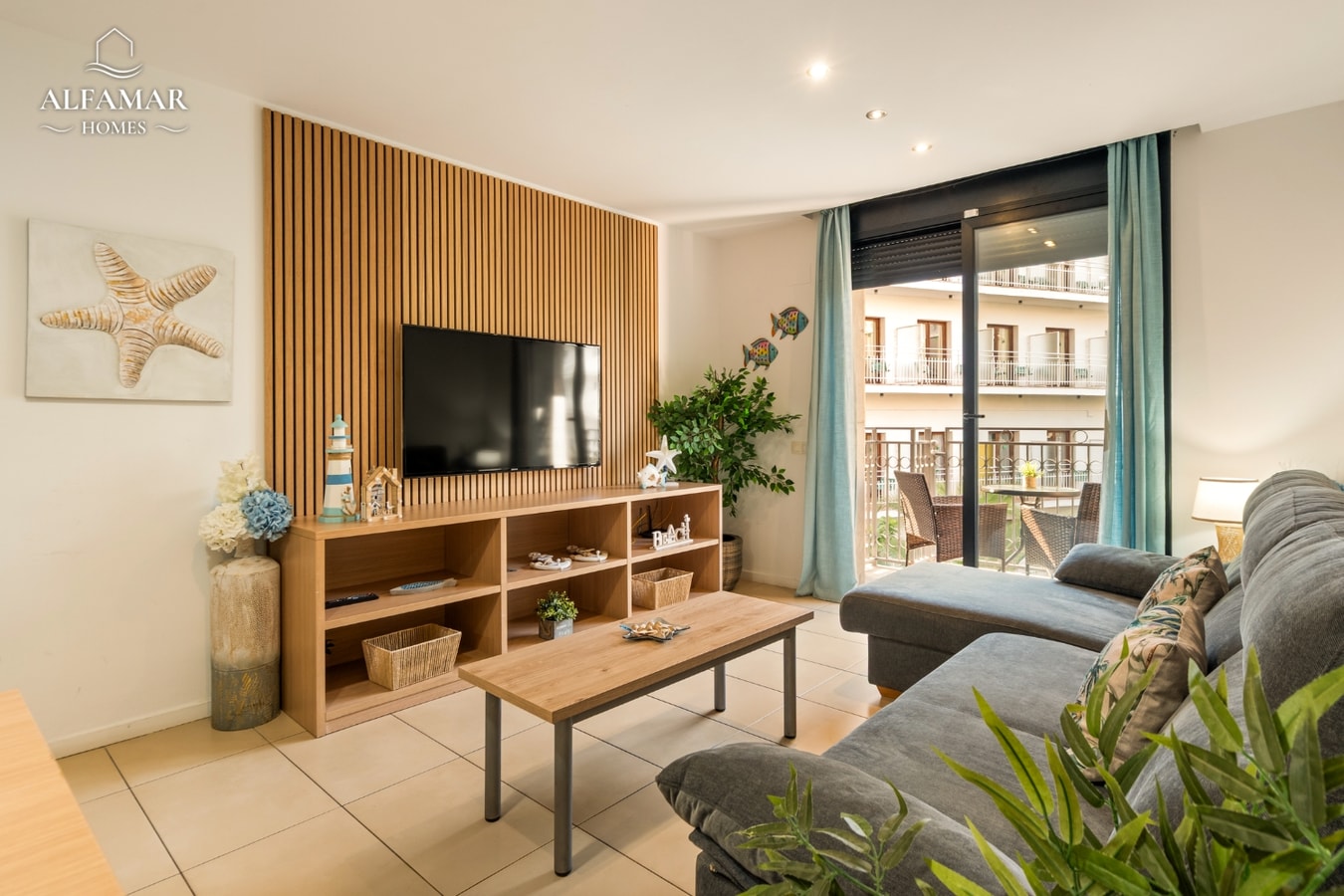 TRIMAR 23 · Zen Suite - Modern Apartment with Parking & Pool Alfamarhomes.com