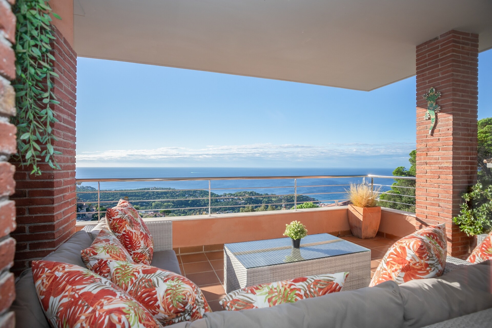 Luxury Villa with Pool and Sea Views 23 Alfamar Homes