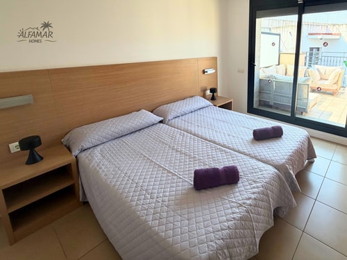 Apartamento con Terraza & Piscina 18 Alfamarhomes.com
