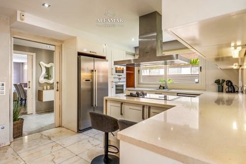Serenia House: Modern Retreat in Fenals with Pool 24 Alfamarhomes.com