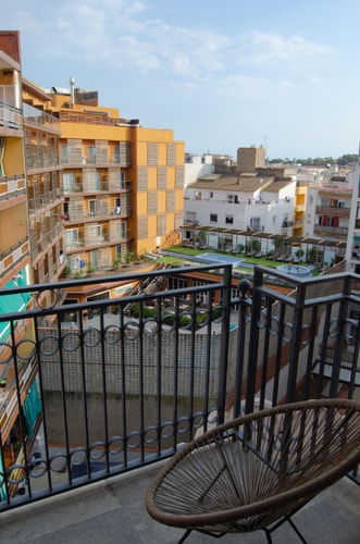 Apartamento con vistas a la piscina 2 Alfamarhomes.com