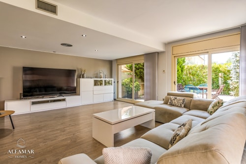 Serenia House: Modern Retreat in Fenals with Pool 3 Alfamarhomes.com