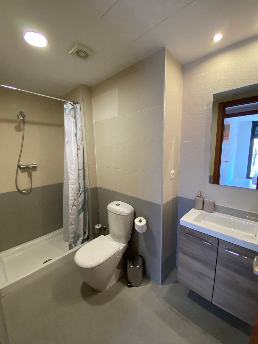 Tokyo Suite - By Alfamar 24 Alfamar Homes