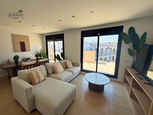 Apartamento con Terraza & Piscina 13 Alfamarhomes.com