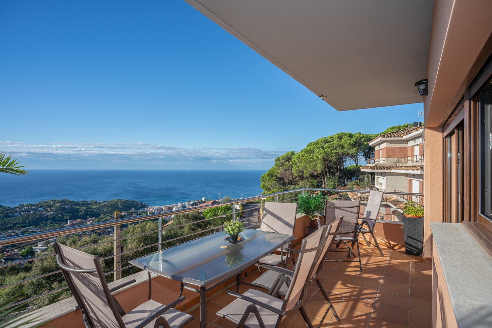 Luxury Villa with Pool and Sea Views 30 Alfamar Homes