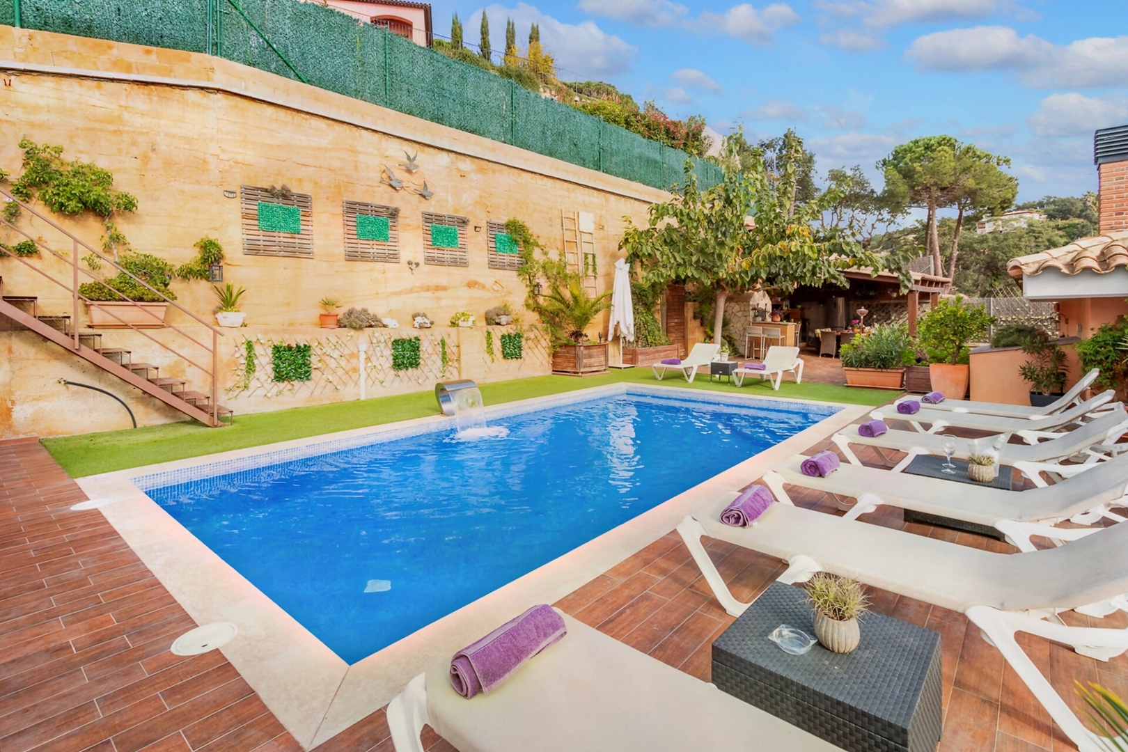 Luxury Villa with Pool and Sea Views 11 Alfamar Homes