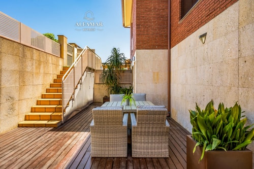 Serenia House: Modern Retreat in Fenals with Pool 6 Alfamarhomes.com