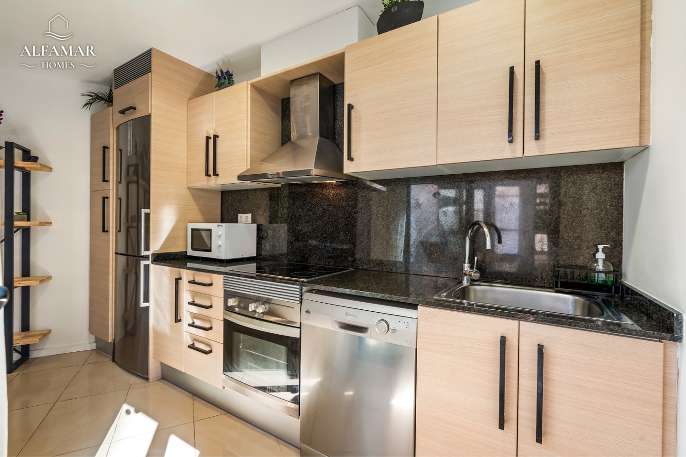  8 Alfamarhomes.com