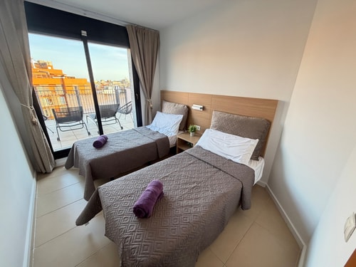 Sarai Suite: Modern Apartment with Terrace & Pool 19 Alfamarhomes.com