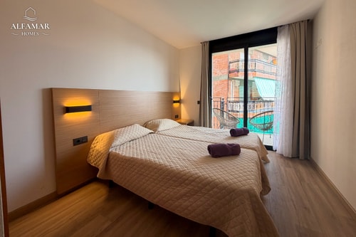 Apartamento con vistas a la piscina 2 Alfamarhomes.com